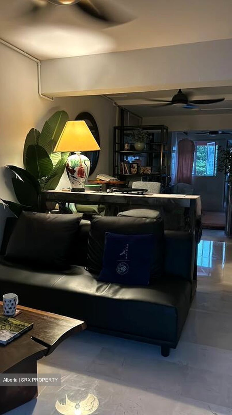 Blk 13 Holland Vista (Queenstown), HDB 3 Rooms #440999151